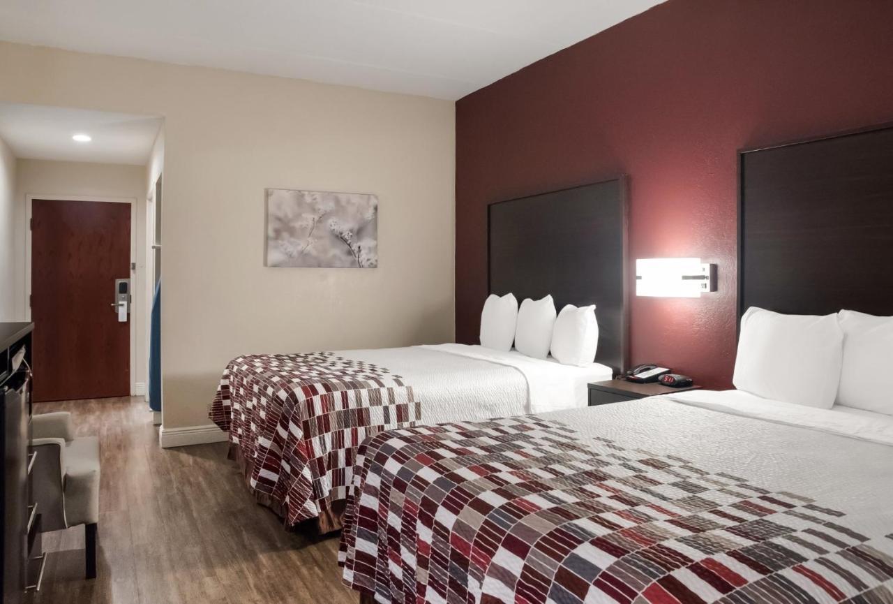 Red Roof Inn Тупело Екстер'єр фото