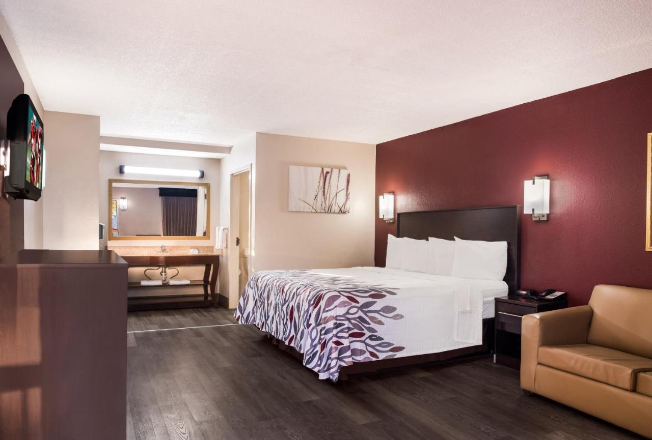 Red Roof Inn Тупело Екстер'єр фото