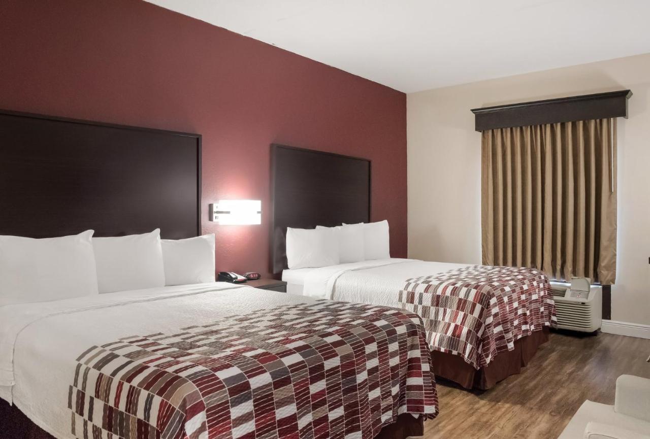 Red Roof Inn Тупело Екстер'єр фото
