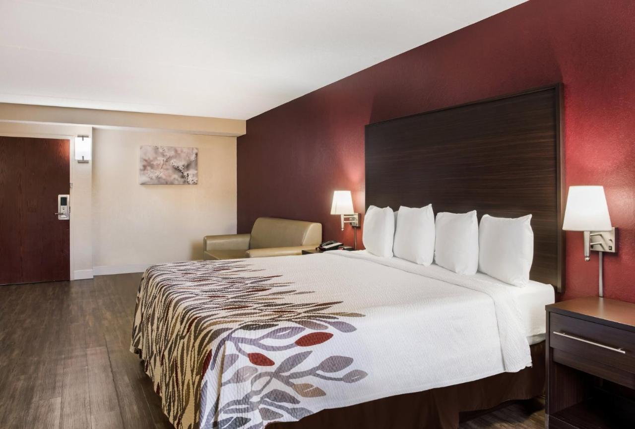Red Roof Inn Тупело Екстер'єр фото