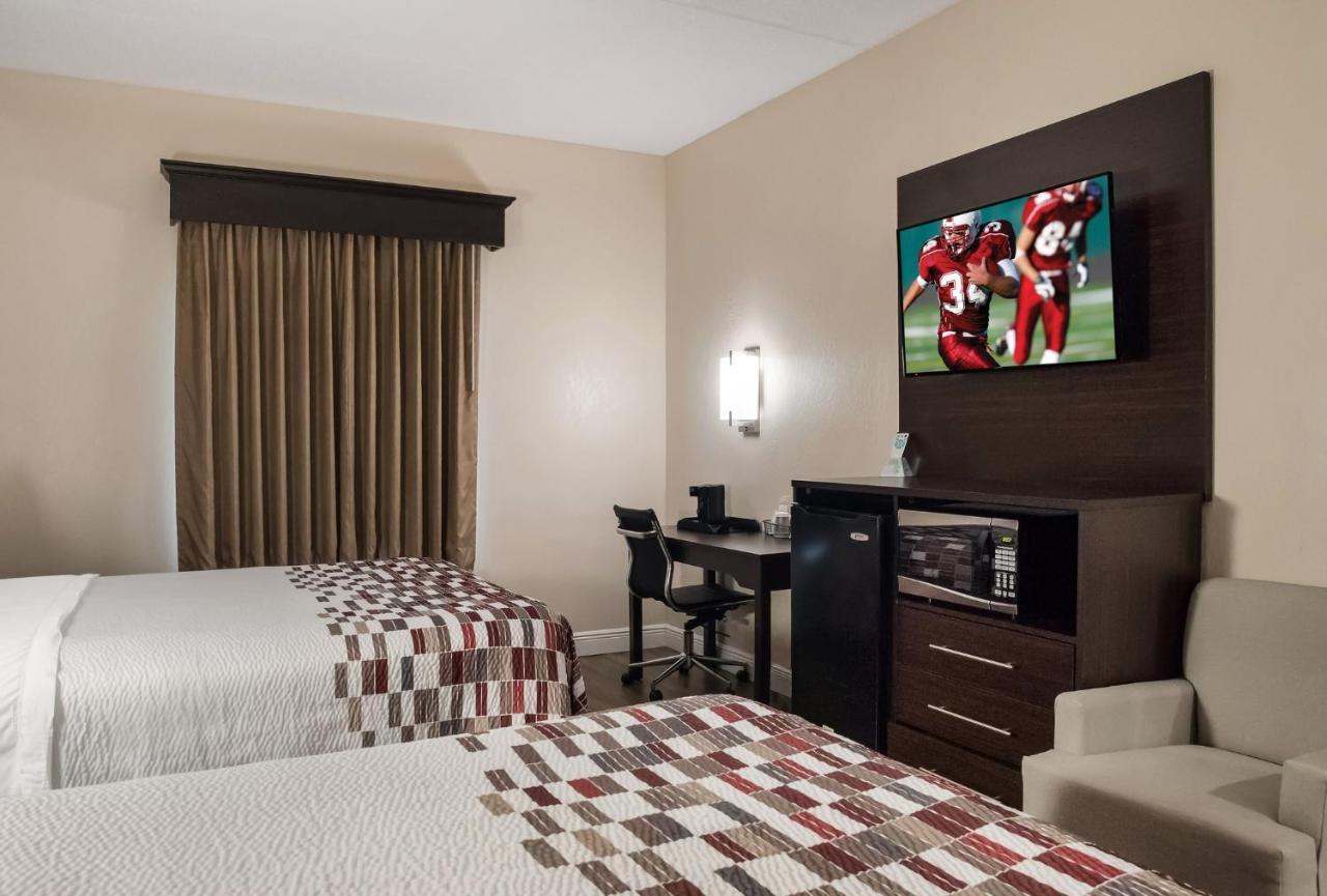 Red Roof Inn Тупело Екстер'єр фото