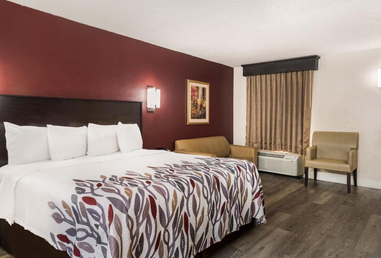Red Roof Inn Тупело Екстер'єр фото