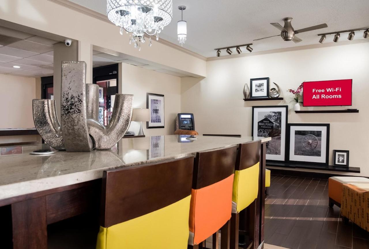 Red Roof Inn Тупело Екстер'єр фото