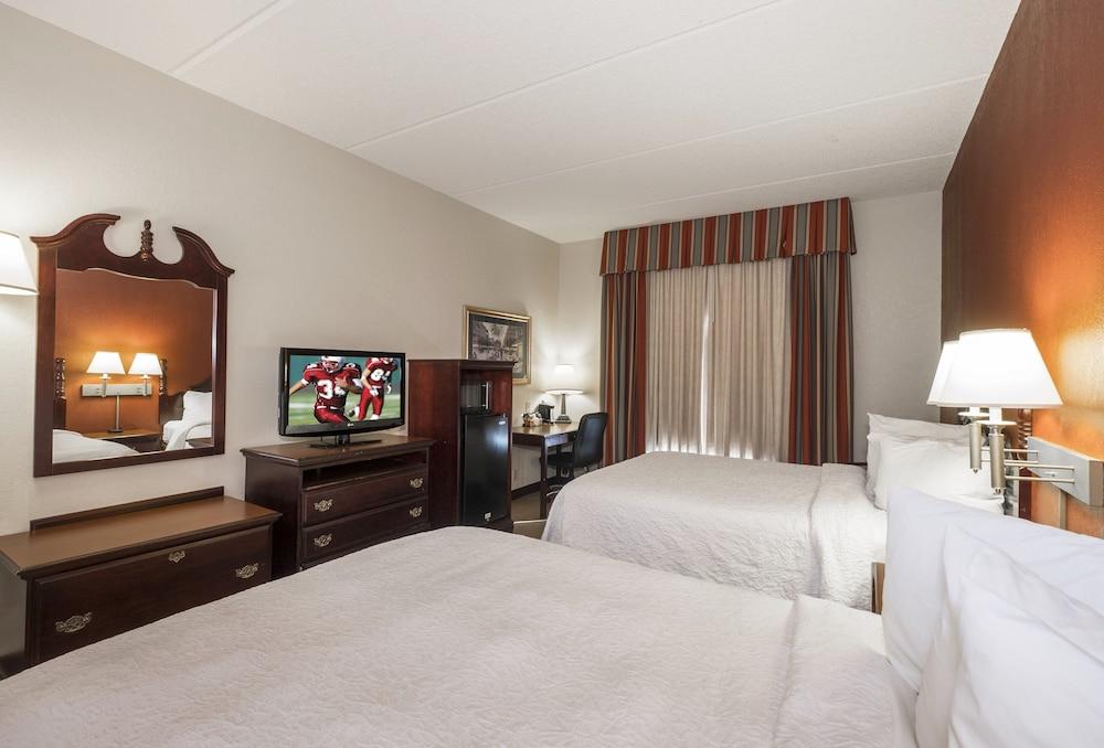 Red Roof Inn Тупело Екстер'єр фото